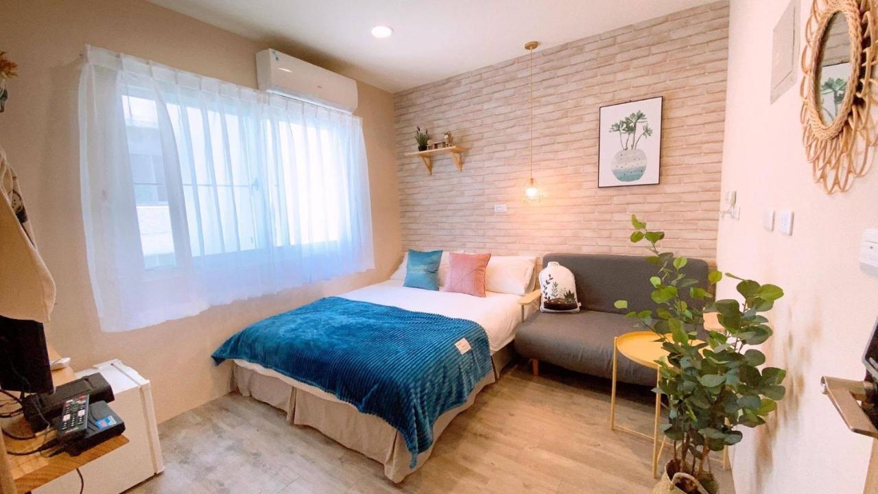 Funky Song Bed & Breakfast Tainan Exterior photo